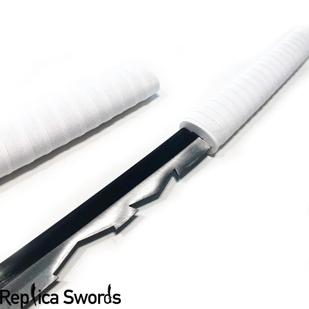 Demon Slayer Inosuke Hashibira's Indigo-Gray Nichirin Blade