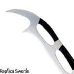 Klingon Bat’leth Replica 48