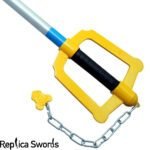 Sora Keyblade Life Size Metal Replica From Kingdom Hearts - Image 2