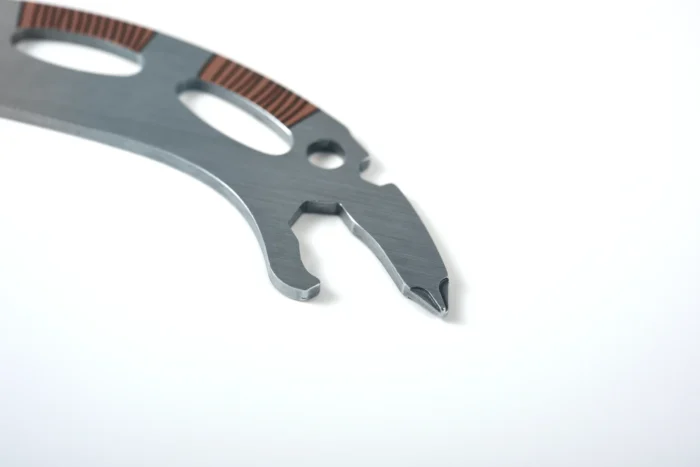 6-in-1 Klingon Bat'leth Multitool Kit - Image 2